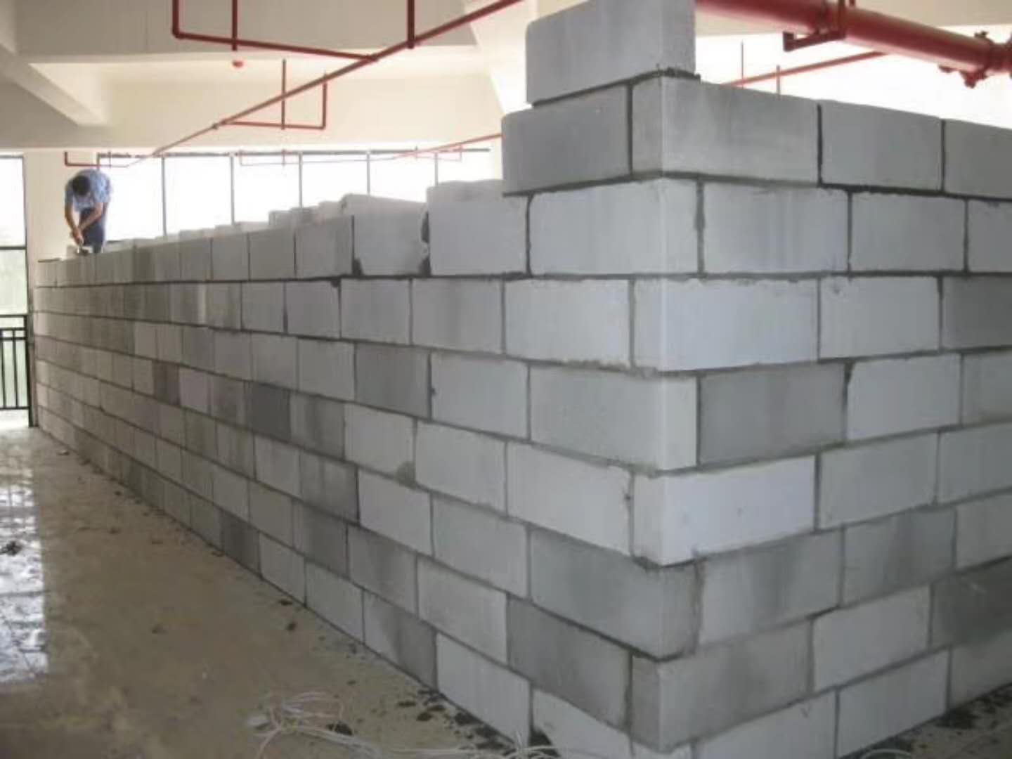 永靖蒸压加气混凝土砌块承重墙静力和抗震性能的研究